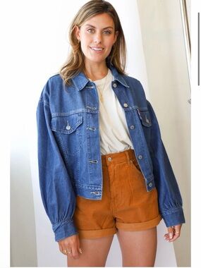 Levi’s Indigo Scrunchie Trucker Jean Jacket - Size Small